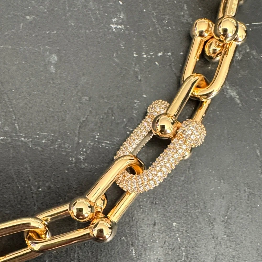 Elegant Designer Inspired Gold and rhinestone Chain Necklace
